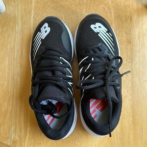 New w/o Box-New Balance Youth 4040v6 Turf Baseball Shoes-size US 2